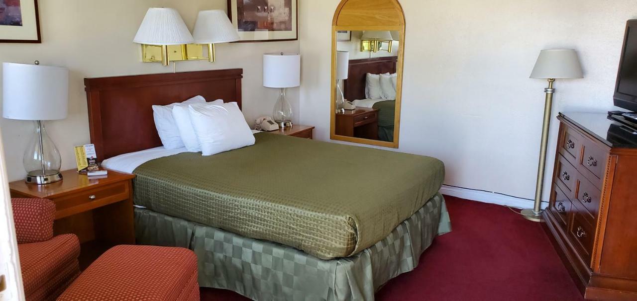 Travel Inn Sunnyside Bagian luar foto